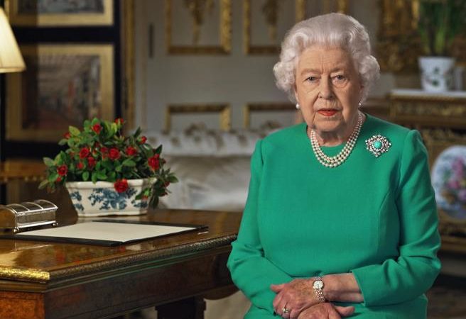 Il discorso della regina Elisabetta II per l’emergenza Coronavirus
