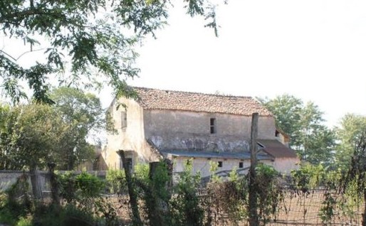Nelle campagne giuglianesi la chiesa di Santa Maria a Cubito